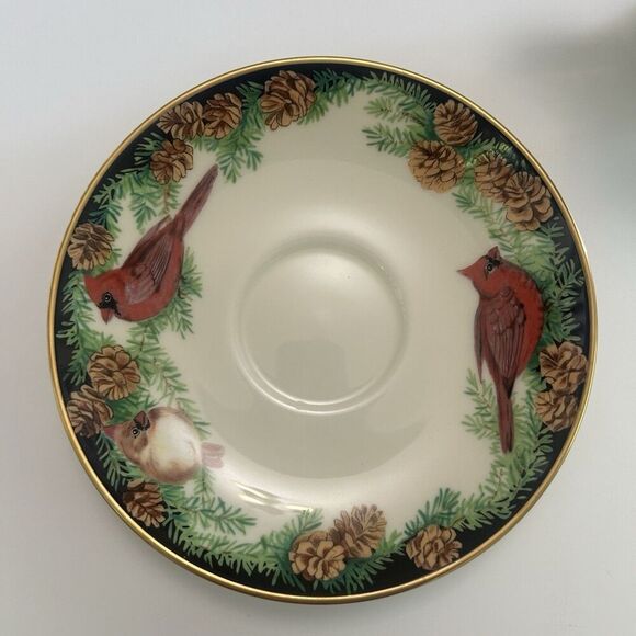 Vintage Lenox Birds of America collection 1993 Cardinal tea cup and saucer - Picture 2 of 5